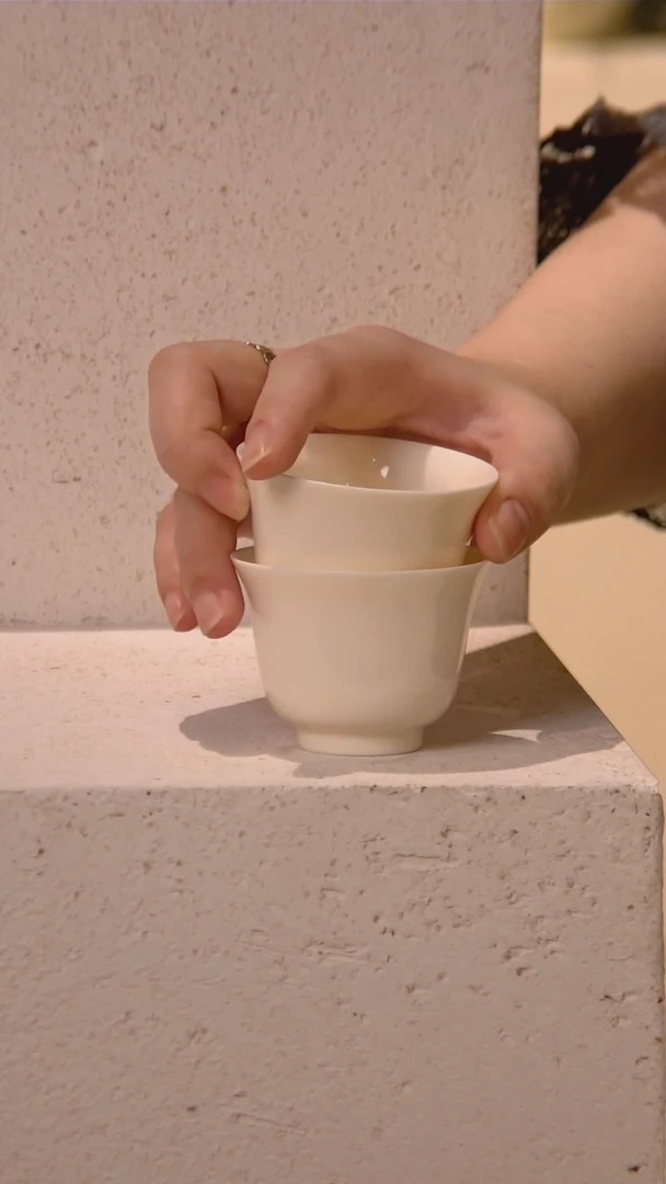 茶杯 *2  哈哈哈哈哈