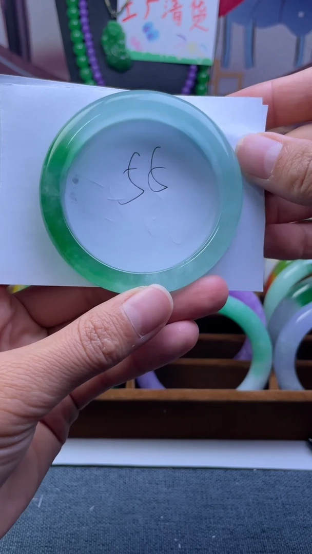 非金属仿水晶手镯