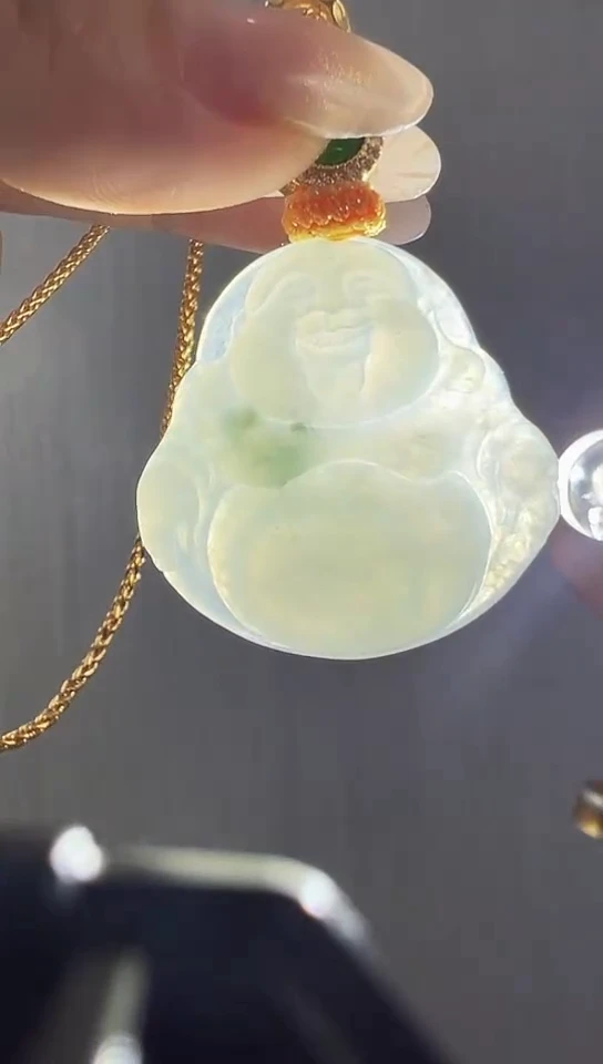 颈饰未镶嵌翡翠佛公