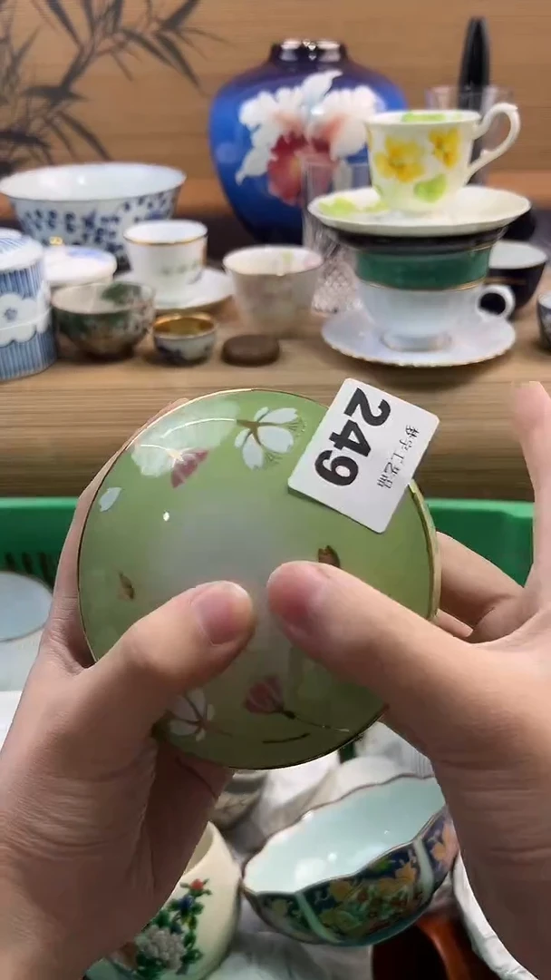 瓷片六***叔A瓷片      249