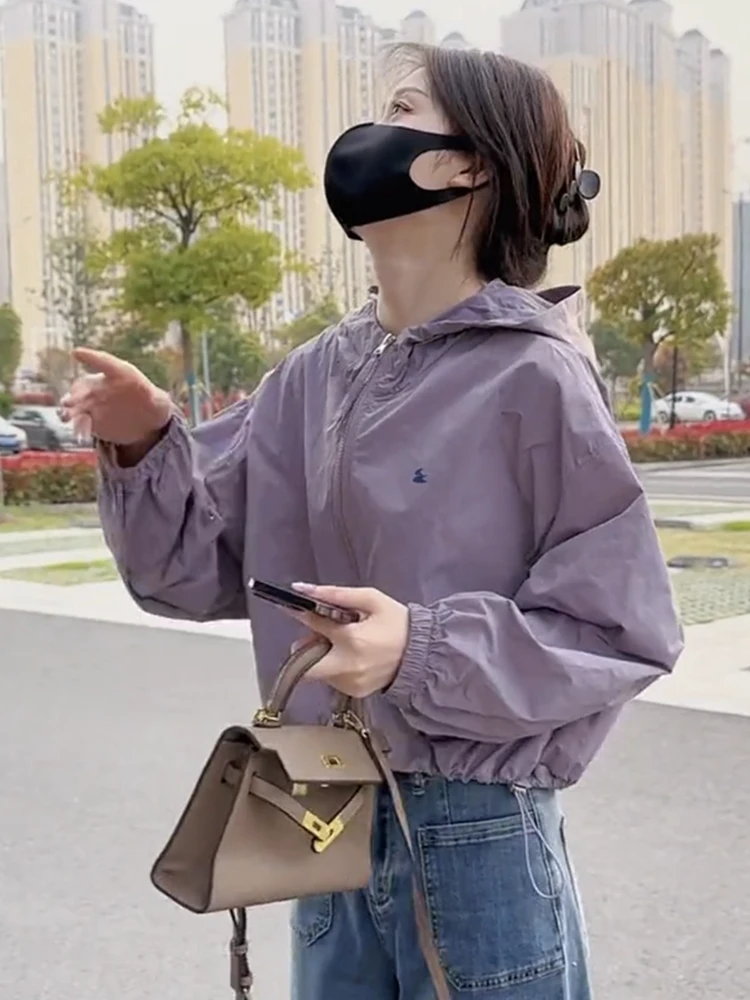 欧若风短款连帽薄款防晒衣外套女2025新款洋气小个子流行休闲上衣