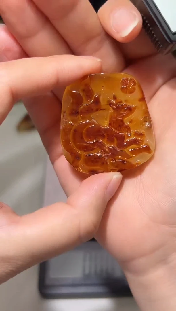 裸石琥珀未镶嵌琥珀蜜蜡吊坠