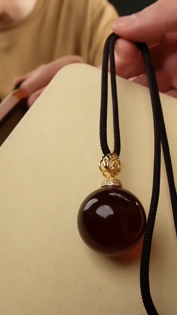 【闪购商品】琥珀颈饰未镶嵌31+紫蜜紫杉醇