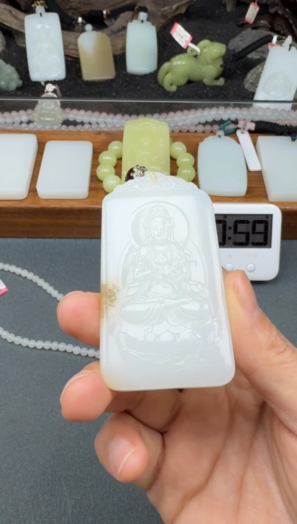 颈饰未镶嵌和田玉2