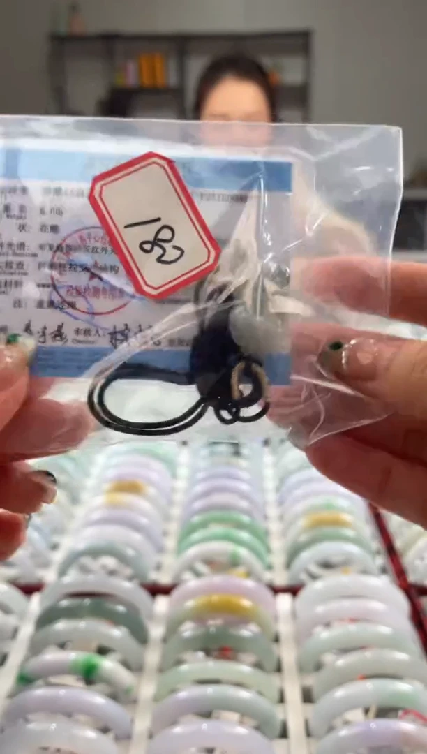 颈饰未镶嵌翡翠多样性发一