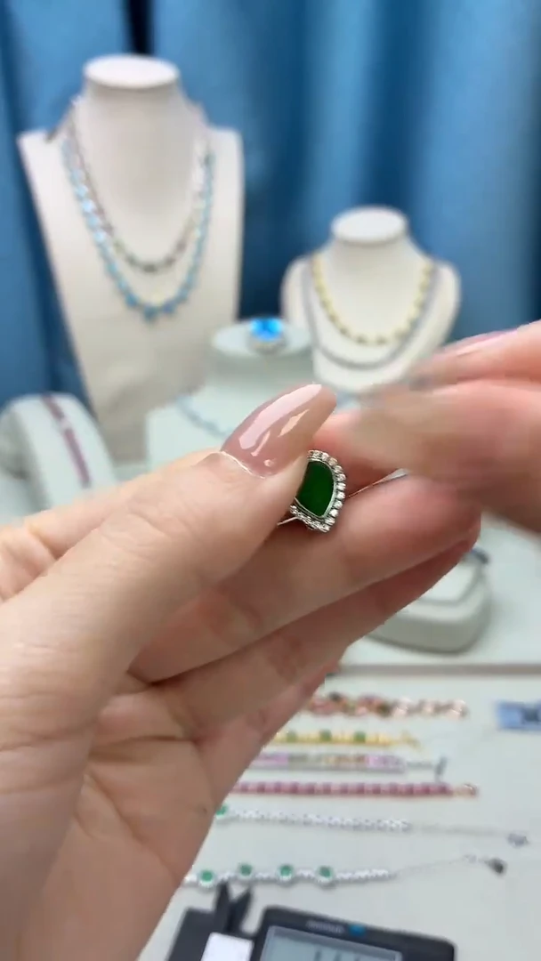 银S925镶嵌翡翠耳饰138JH0104产品一个（多样性）