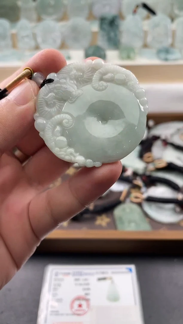 颈饰未镶嵌翡翠....9/18/.50