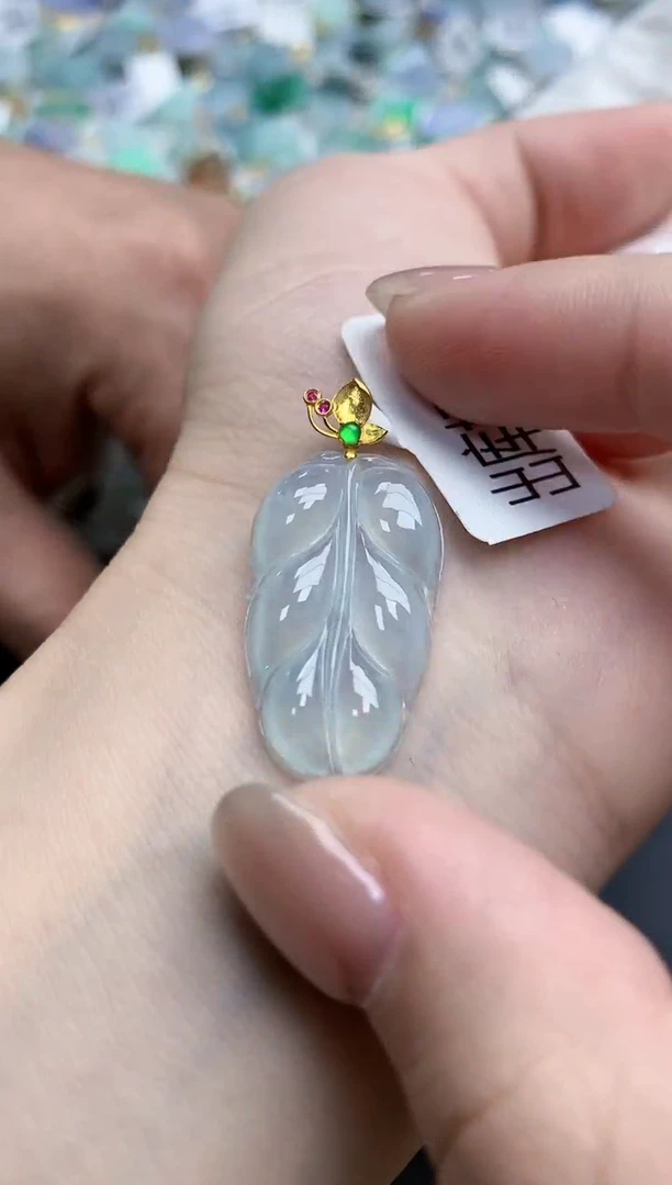 【闪购商品】翡翠颈饰18K金镶嵌天然缅甸翡翠A货