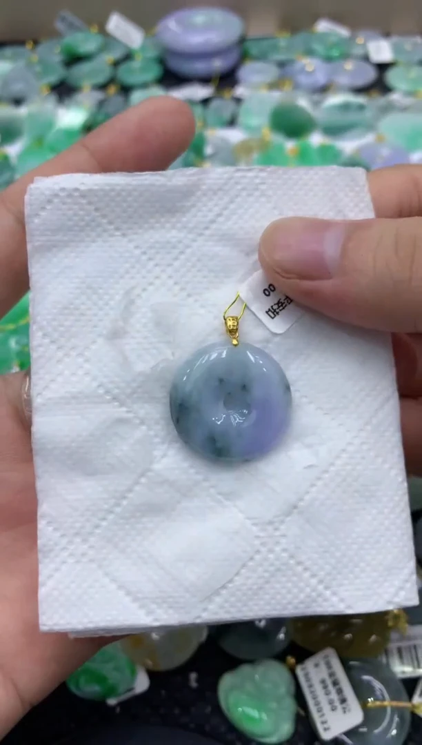 颈饰未镶嵌翡翠天然缅甸翡翠A货