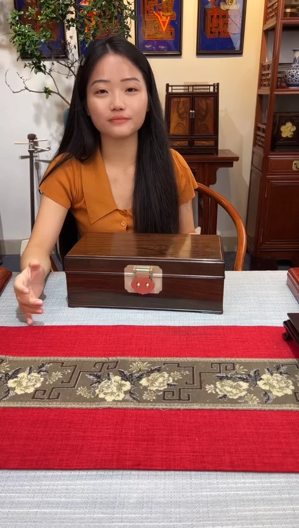 红酸枝木类成套家具文玩收纳盒