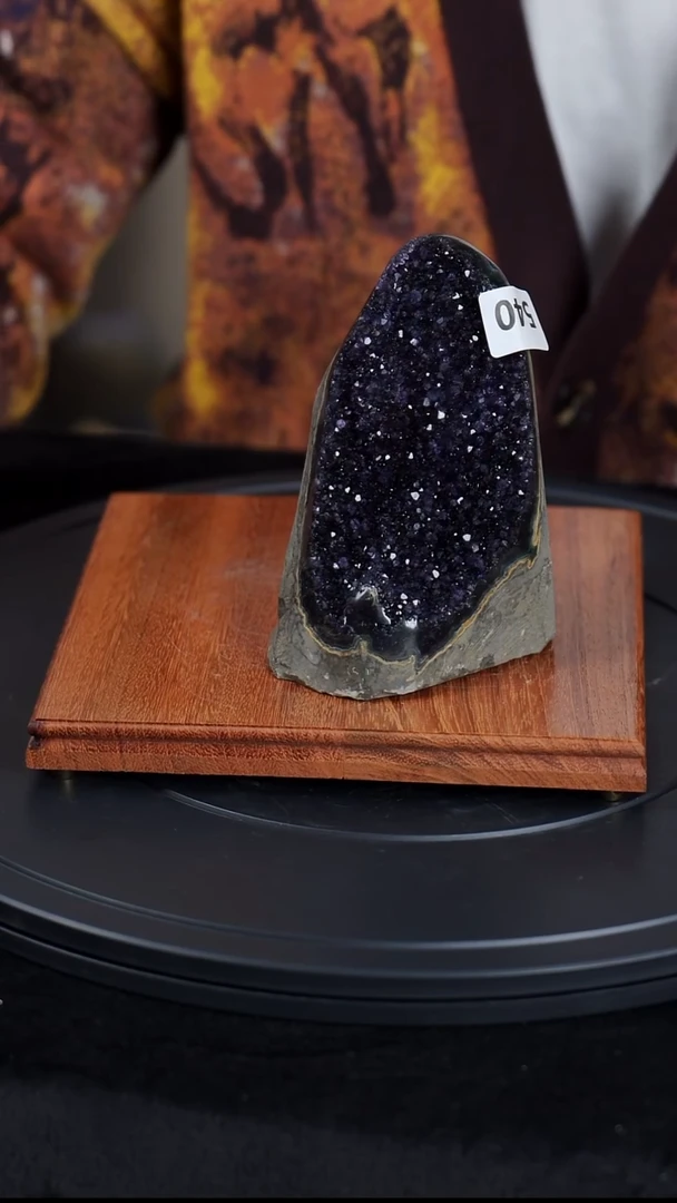 【闪购商品】紫晶大型摆件（非配饰）未镶嵌水晶