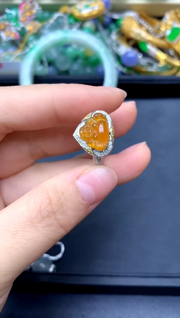 18K金镶嵌戒指翡翠576-中国好珍宝