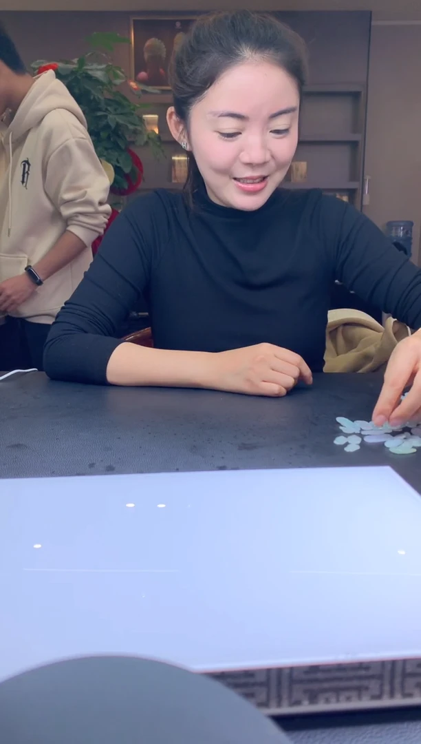 【闪购商品】定制翡翠未镶嵌翡翠