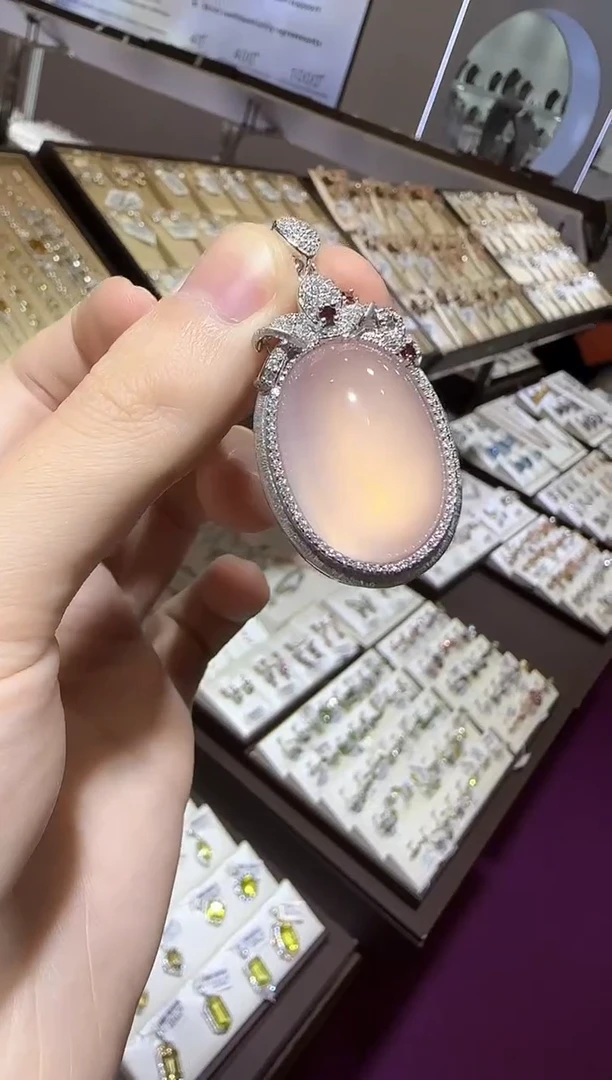 颈饰银S925镶嵌芙蓉石18*30mm星光粉水晶