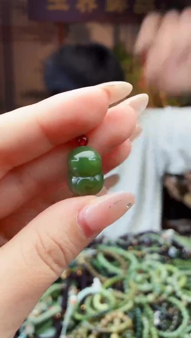 颈饰未镶嵌和田玉多样性发货拍一发一