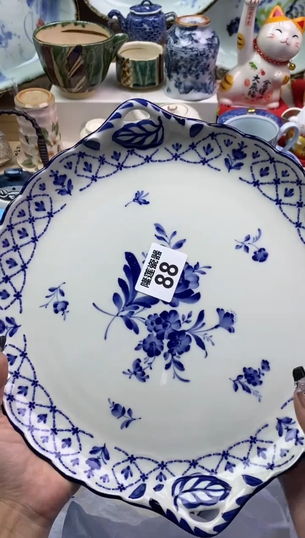 【闪购商品】瓷片隆莲瓷器欢迎大家