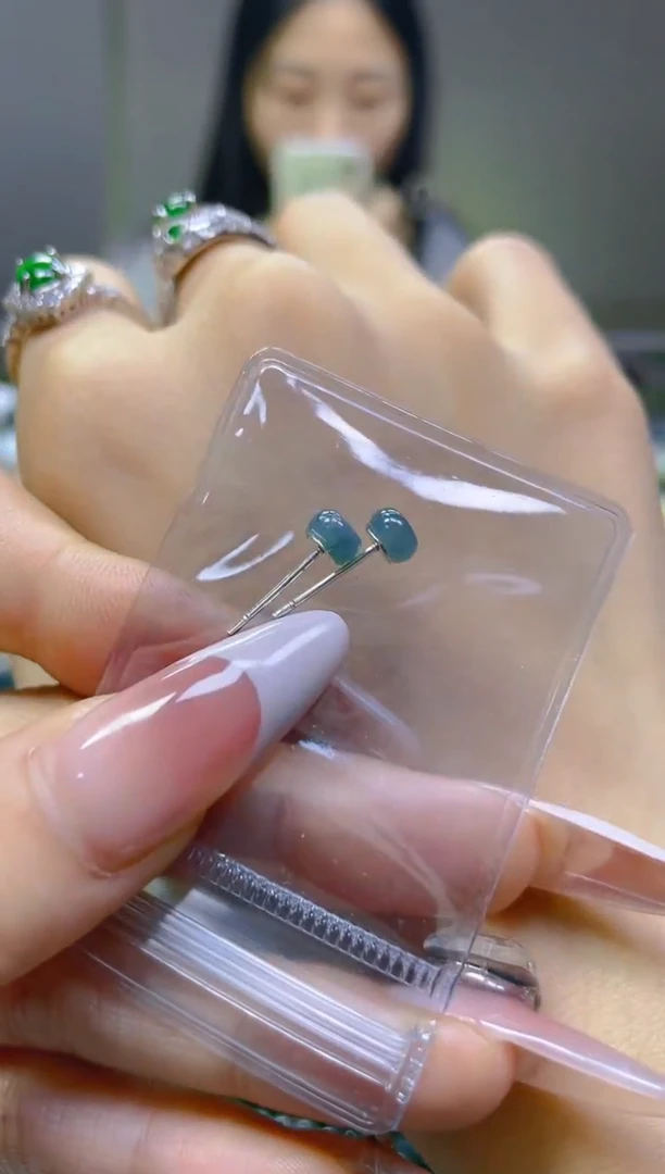 翡翠未镶嵌颈饰/B/翡翠A货一图一物