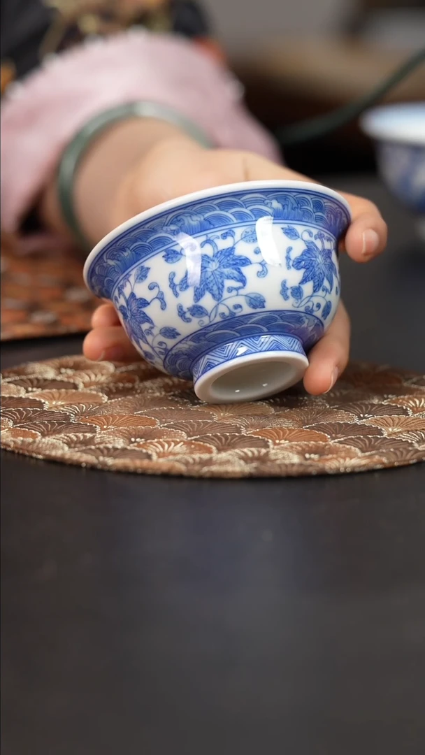 【闪购商品】瓷片看山柴窑青花折枝花卉