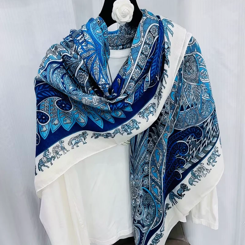 复古蓝色棉麻围巾女百搭轻薄超大方巾出游拍照空调房外搭披肩两用