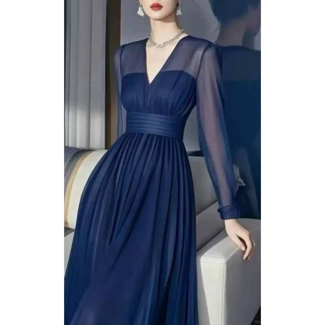 深蓝色连衣裙2025新款今年流行爆款独特漂亮法式气质V领雪纺长裙