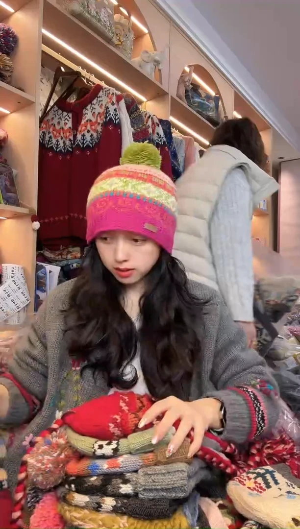 羊毛美利奴火龙果单球帽