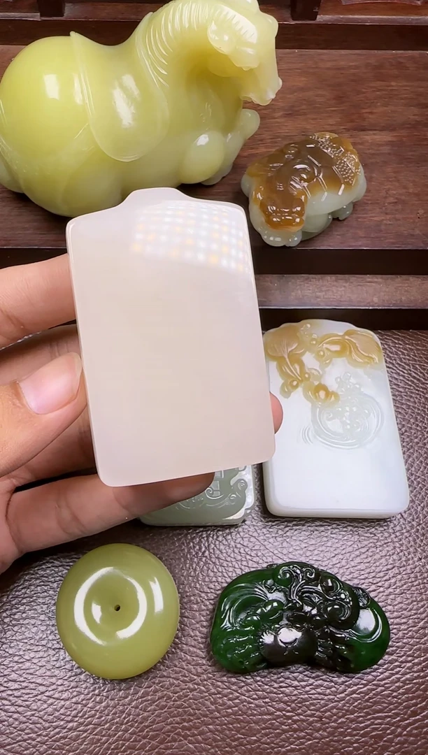 未镶嵌和田玉挂件和田玉无事牌