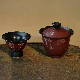 山楂红玉兰花-二才花口盖碗-手绘盖碗