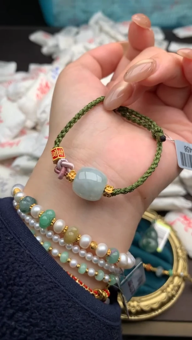 【闪购商品】翡翠手绳未镶嵌一