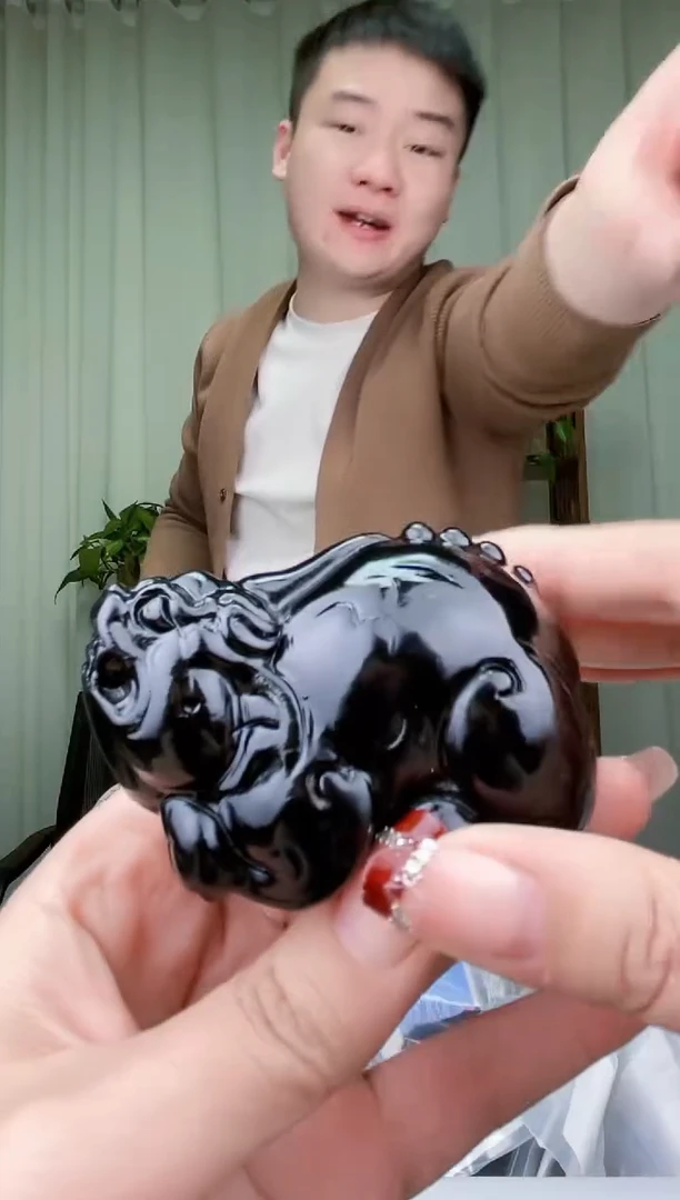 【闪购商品】和田玉挂件未镶嵌拍一发一，多样性发货