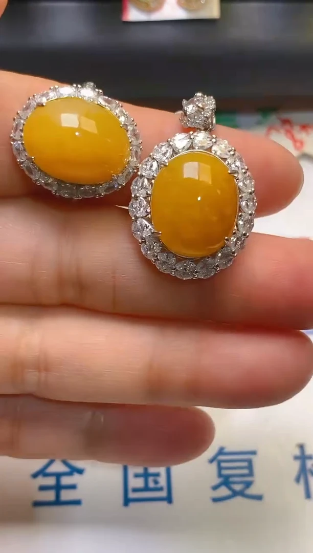 【闪购商品】翡翠耳饰银S925镶嵌天然A货翡翠1