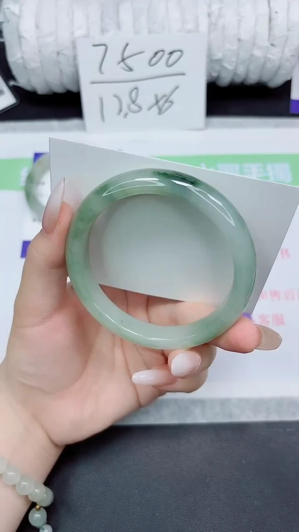 石英质玉手镯未镶嵌235-60