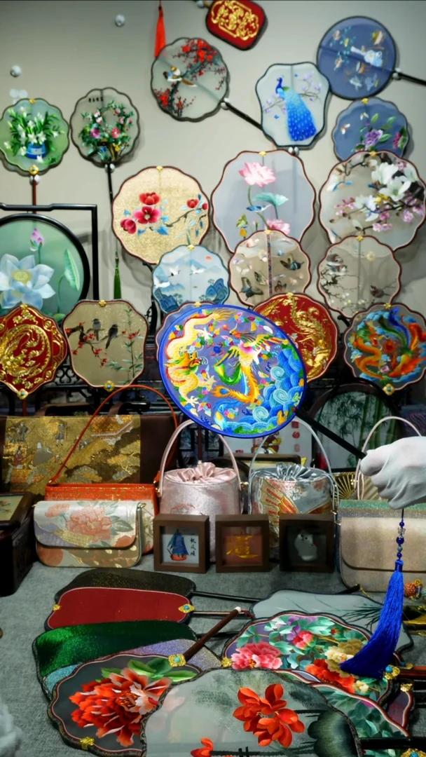 刺绣十**九纯手工苏绣艺术品