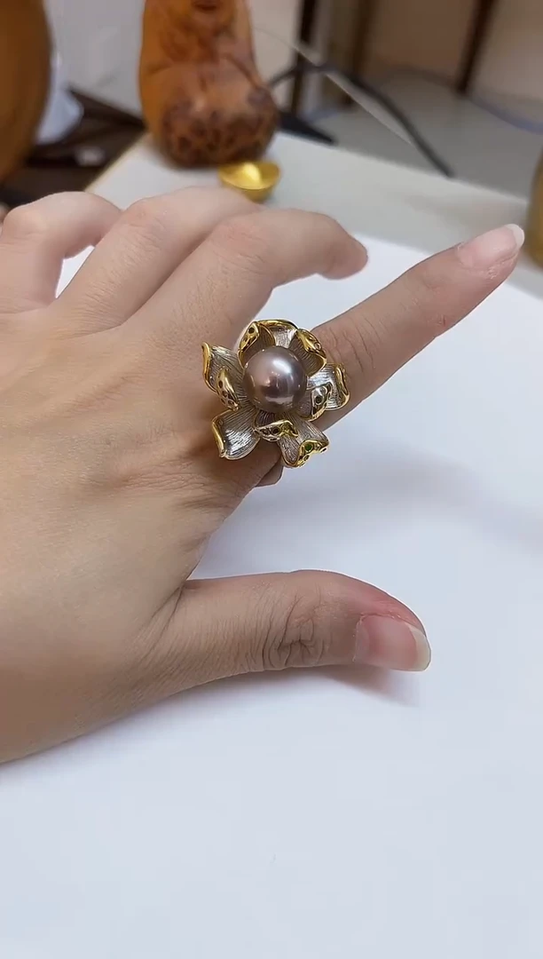 颈饰银S925镶嵌淡水珍珠12-13mm