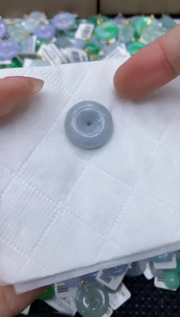 翡翠未镶嵌颈饰111111111