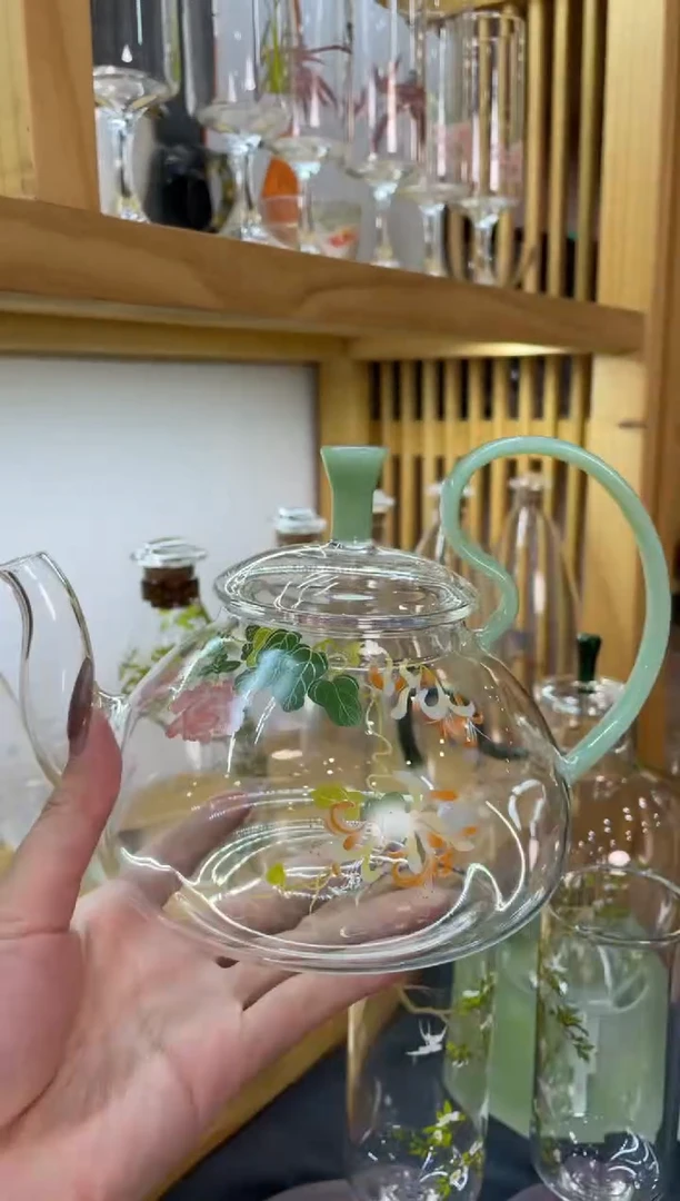 九河芙蕖壶绿把芙蓉花