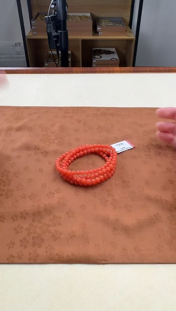 颈饰未镶嵌南红玛瑙闪5 南红四圈5mm左右