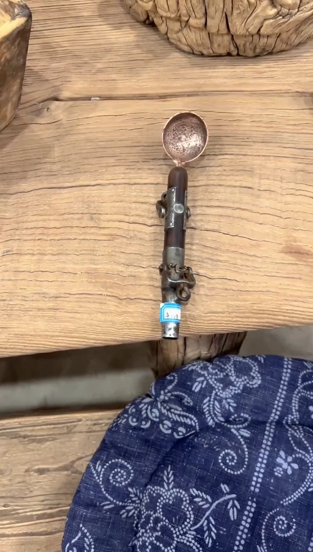 木（非红木类）铜勺