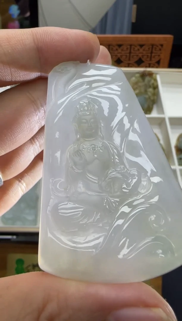 翡翠挂件未镶嵌A货翡翠多样性孤品