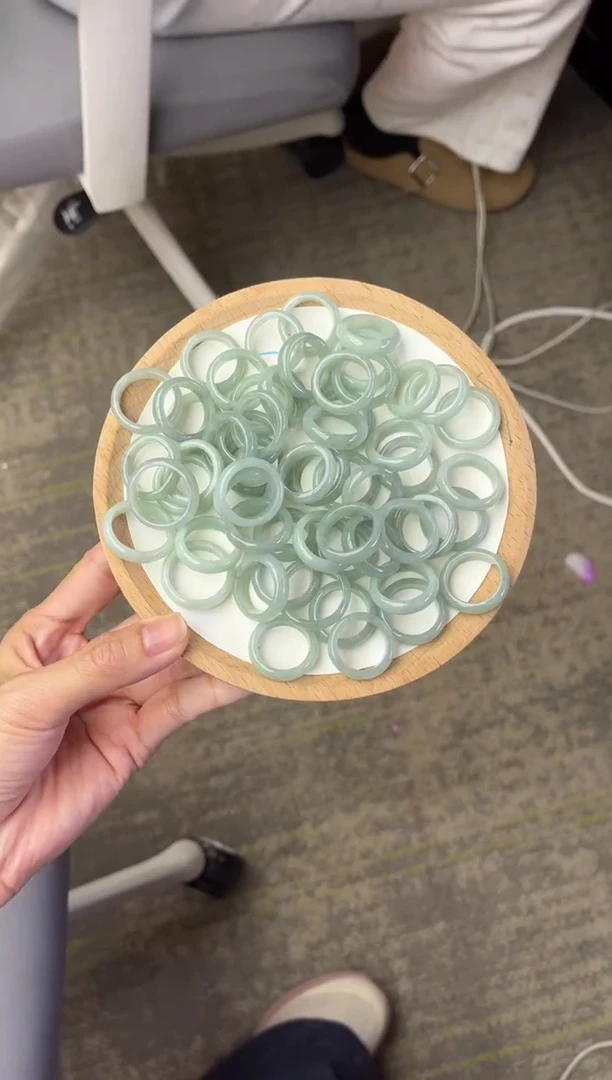 未镶嵌戒指翡翠K303多样性发一件/