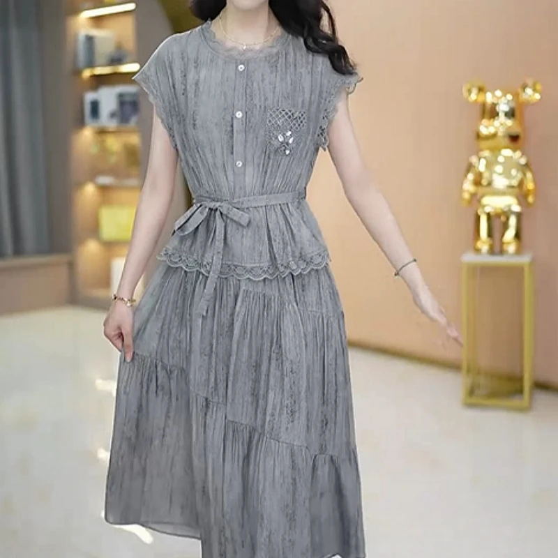 2025夏季新款时尚优雅端庄大方修身显瘦减龄休闲遮肚中长款连衣裙