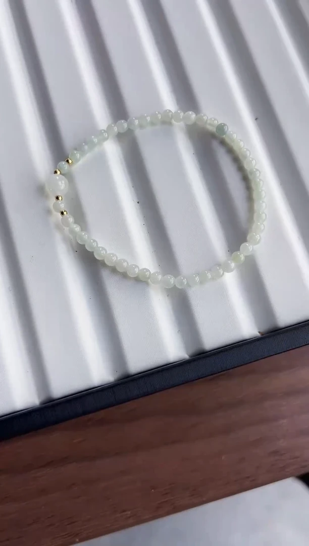 散珠翡翠翡翠手串卡3  有瑕疵