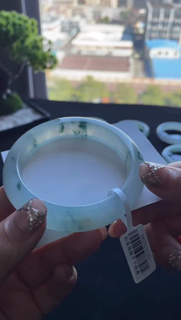 未镶嵌手镯翡翠三天鉴赏期