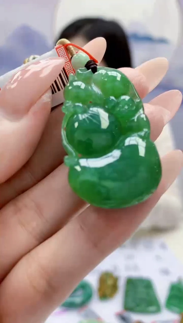 定制翡翠未镶嵌4852MM-毛货挂件50