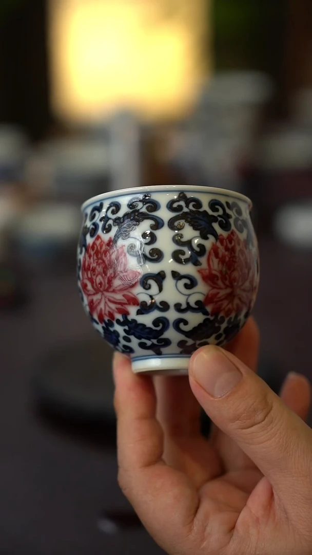 21号景德镇全手工手绘青花釉里红龙蛋杯