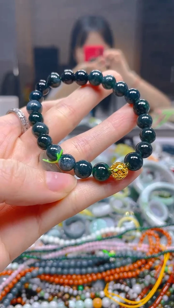 翡翠未镶嵌颈饰7.8MM/K/翡翠A货一图一物