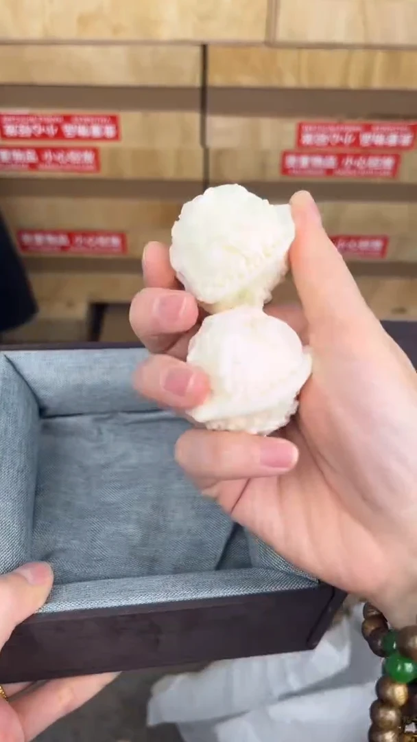 品茗文玩阁龙纹核桃一对链接@@g029