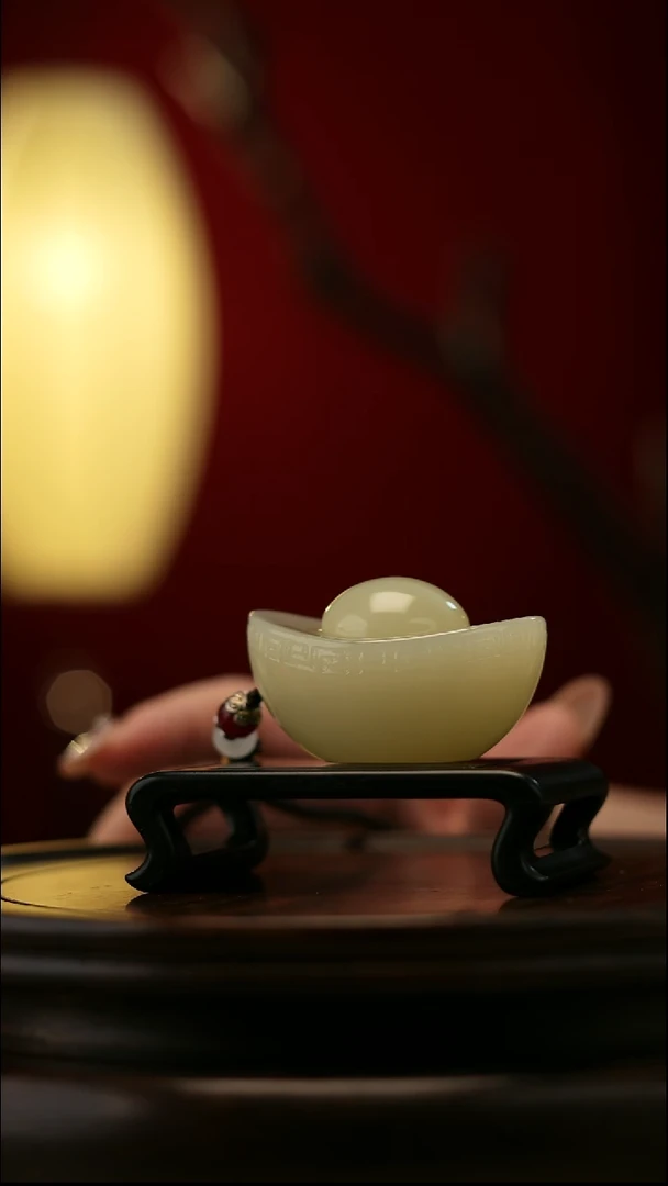 玉【元宝】天然玉石手把件