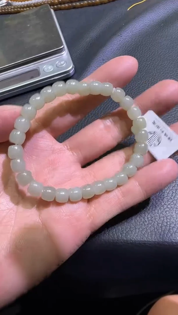 未镶嵌手串和田玉且末近矿高青白手串（产地直发）