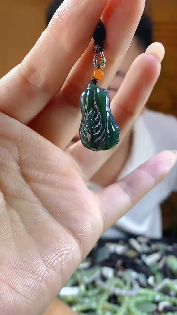 和田玉未镶嵌颈饰多样性发货，拍一发一