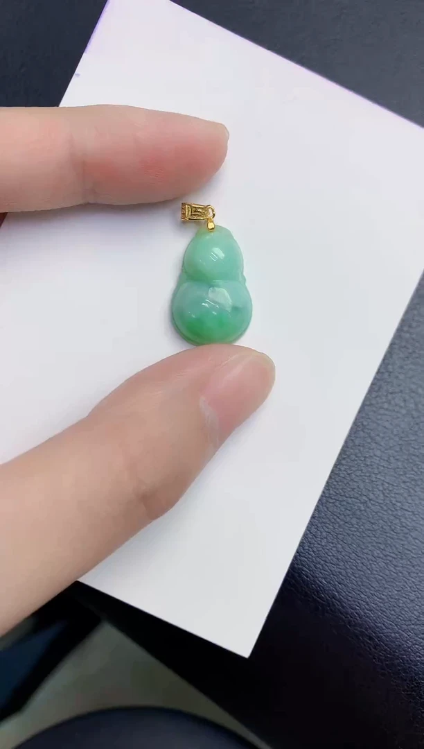 颈饰未镶嵌翡翠天然翡翠缅甸A货